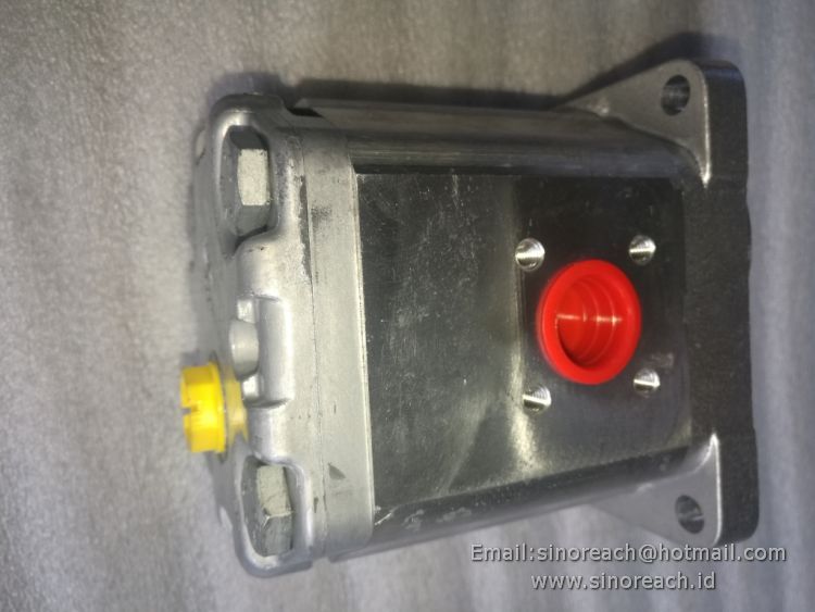 803084342 SNM2NN/019BN02AAM1B7B7NNNB/NNNNN gear motor for XCMG SPARE PARTS XD123 XD123