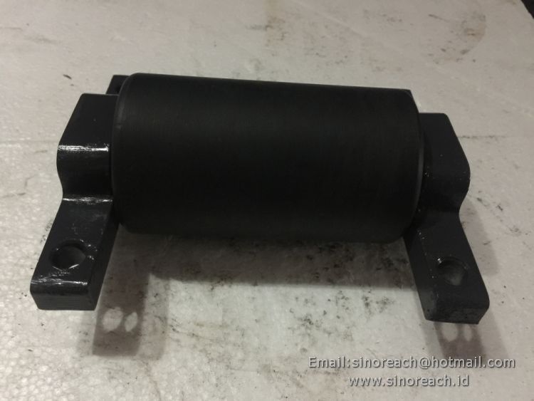 201024694 RP953T.2Ⅳ.1.7 Front support wheel for XCMG SPARE PARTS RP953T RP953T